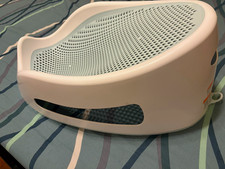 Angel baby bath tub
