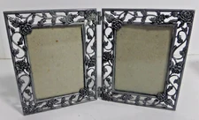 Picture Frame double sided hinged 3 1/2 x 2 1/2 flowers vines