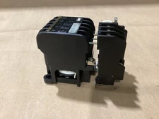 Fuji Magnetic Contactor SRCa 3631-05Z324A #114K76