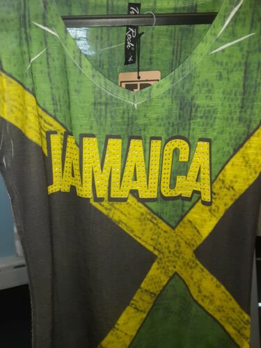 True Rock Jamaican Flag Women V Neck Graphic T Shirt W/ Rhinestone Detail New  - Afbeelding 1 van 2
