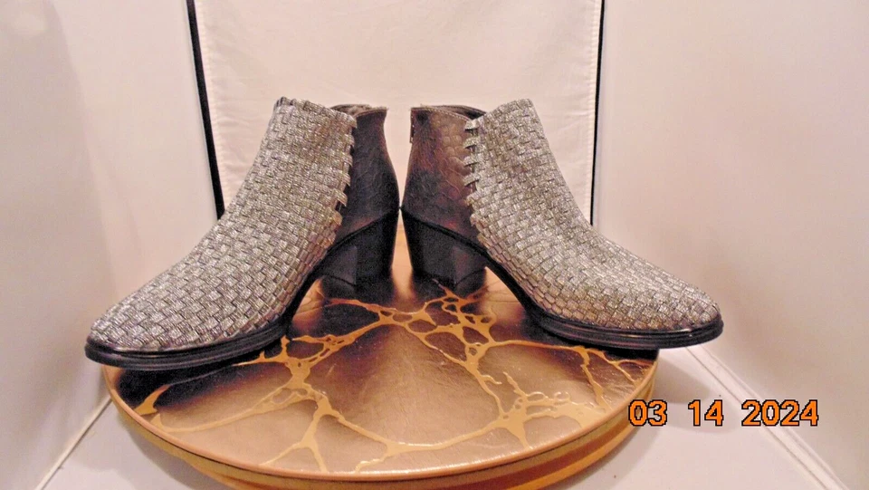 STEVEN by Steve Madden Penga Gray/Pewter Woven Ankle Bootie Size 8.5 Women - Imagem 3 de 4