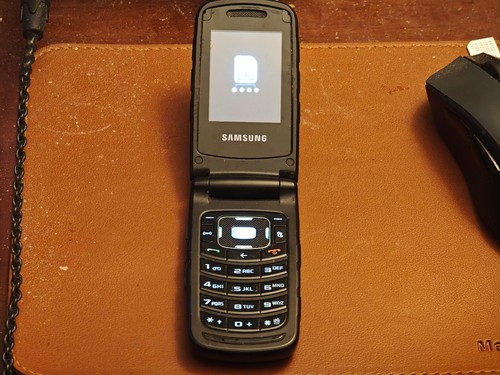Téléphone portable à clapet rétro robuste Samsung Rugby II 2 SGH-A847D (TELUS) 2 MP - Photo 14 sur 17