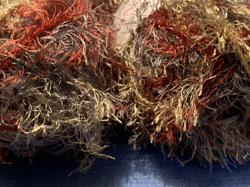 2 Skeins Moda-Dea Jai Alai Eyelash Yarn -Raffia - New Multicolor - Picture 5 of 5