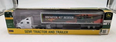 1/64 Peterbilt 387 With John Deere 9RX Tractor Innovation Mural 33664 - READ
