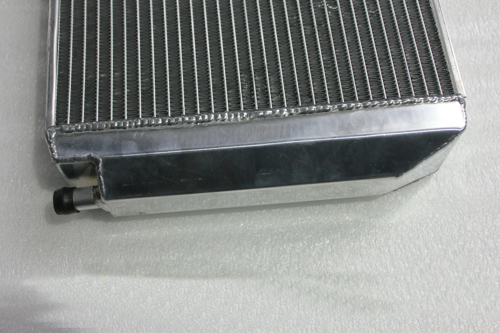 McLaren 570GT Spider 2015-2021 Radiator P/N 13L0183CP