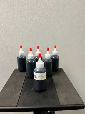 CP Moyen RS 3087 Speaker Glue ''JBL'' ''EV'' Etc. Dust Cap/Surround/Spider 60 mL