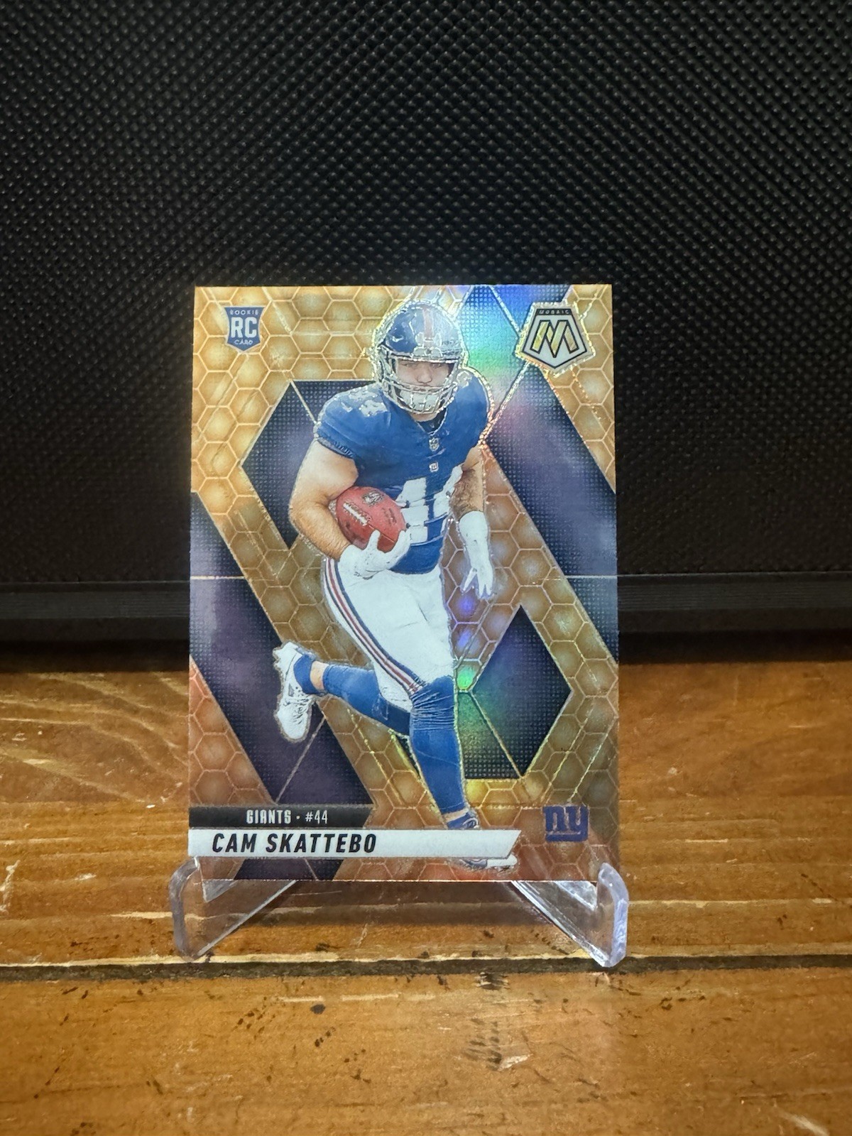 2025 Panini Mosaic Football 305 Cam Skattebo RC Honeycomb Prizm Case Hit Giants