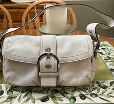 Y2K Coach Soho Flap Bag Womens Medium White Leather Buckle Shoulder Bag 9434