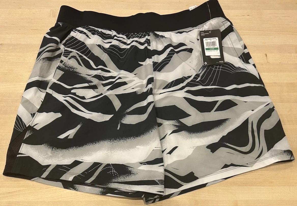 Under Armour Shorts Mens Large Black White Silver 7” Running Lined Speedpocket