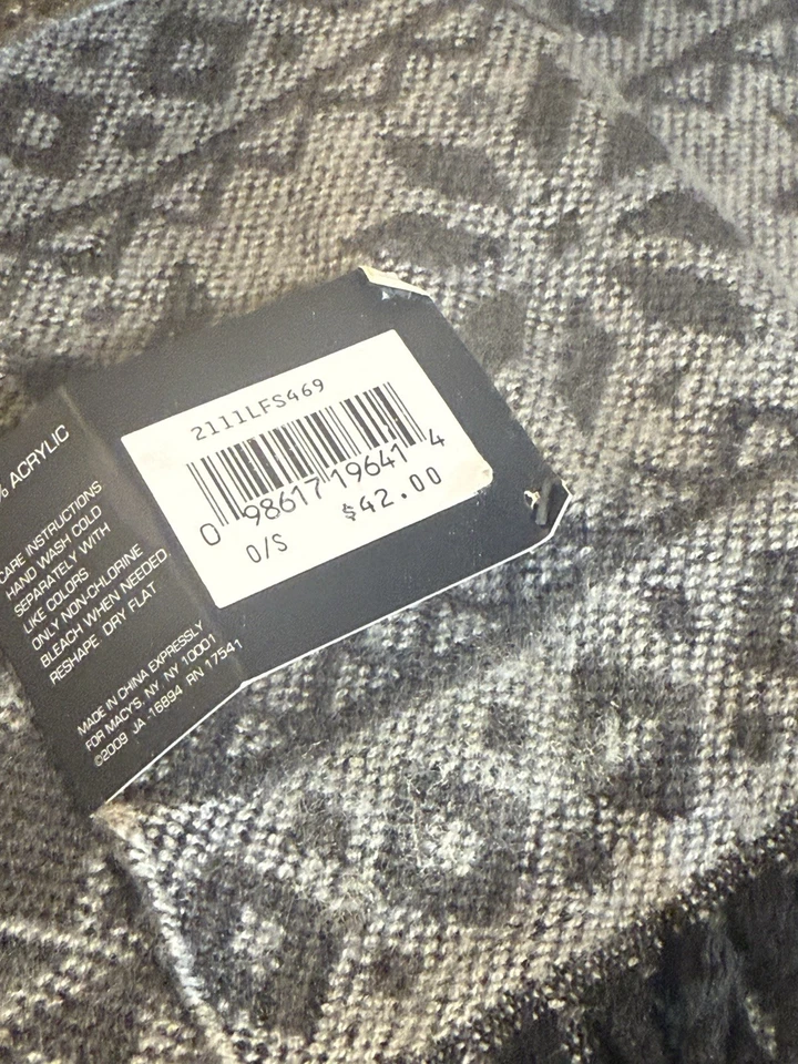 John Ashford Men’s Winter Scarf NWT One Size Gray - Image 3 of 4