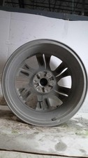 Used Wheel fits: 2021 Chevrolet Blazer 18x8 12 spoke opt Q7A Grade B