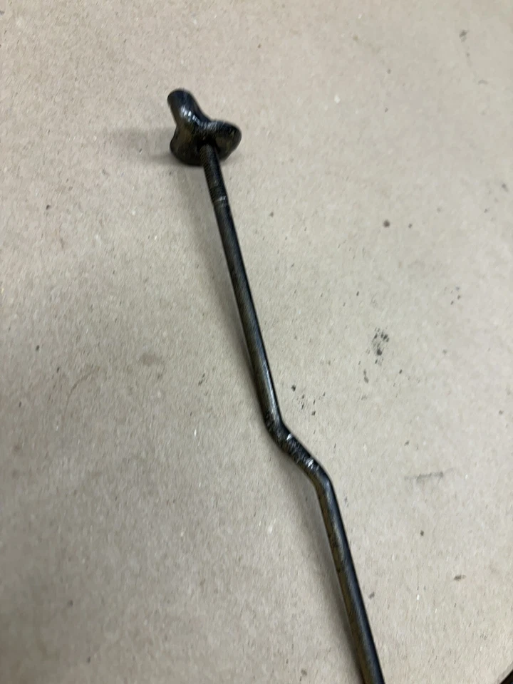 76 77 78 79 80 GM OLDSMOBILE CADILLAC 4BBL OFFSET V8 AIR CLEANER FILTER STUD OEM - Image 4 of 4