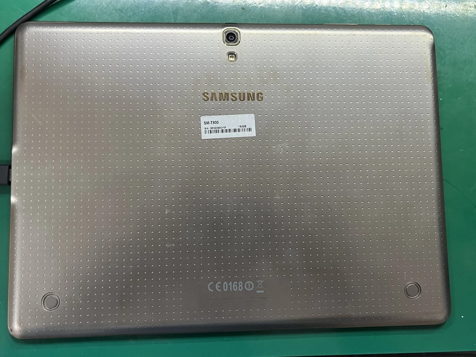 Samsung Galaxy Tab S · 16GB · Wi-Fi, photo 2 of 3