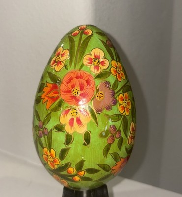 VTG Eastern European Painted Paper Mache Egg Easter 5  x 3.5  green yellow gold