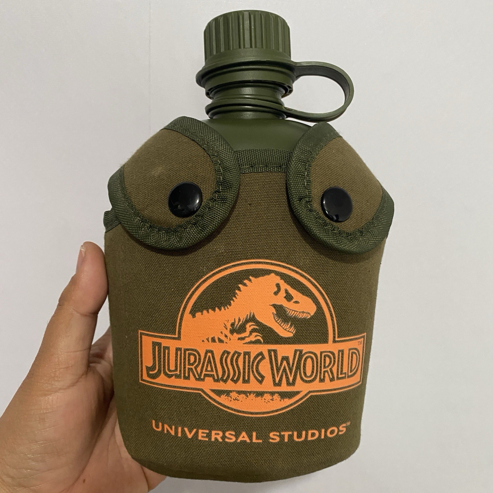 Jurassic World Canteen Water Bottle 1L w Sleeve Strap Univer