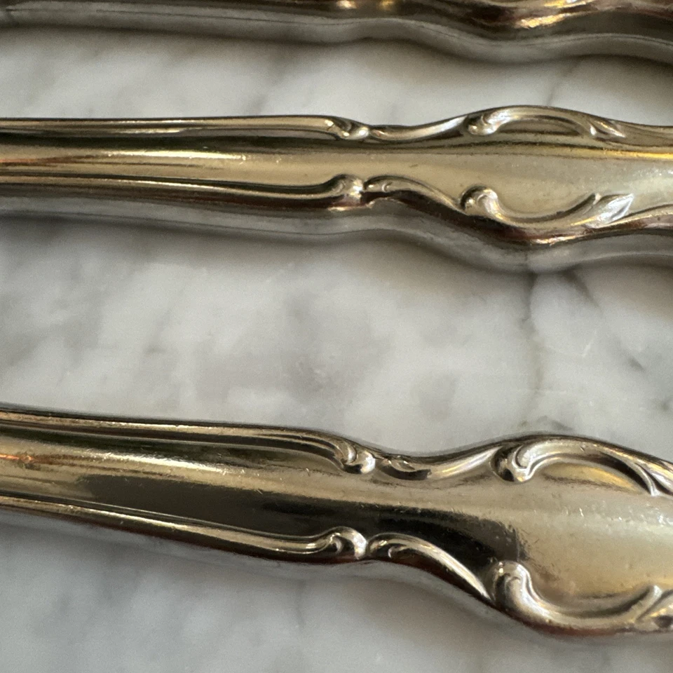 Cuchillos de cena cubiertos de acero inoxidable Rogers Bros Cotillion-Int'l Silver 1847 Foto 3 de 4