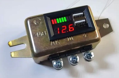 12V-Spannungsreglerrelais für Dnepr und Ural mit Voltmeter und USB-Anschluss