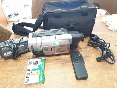 Sony CCD-TRV57E Video8 Hi8 Tape Digital Camera HANDYCAM Full