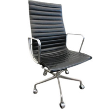 Herman Miller Eames Aluminum Group Executive Chair in Black Leather, EA337