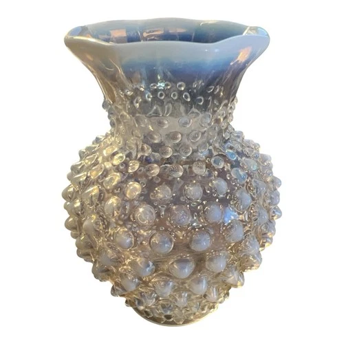 RARE 1940s VINTAGE FENTON French Opalescent Hobnail Octagonal Cut Edge Vase 5"