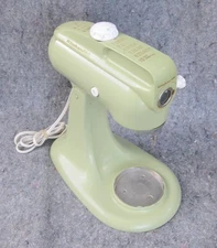 Vintage Hobart KitchenAid 4C Avocado Green Stand Mixer – Works - No accessories