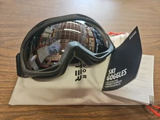 Outdoor Master Ski Goggles, PREOWNED SLIGHT IMPERFECTION