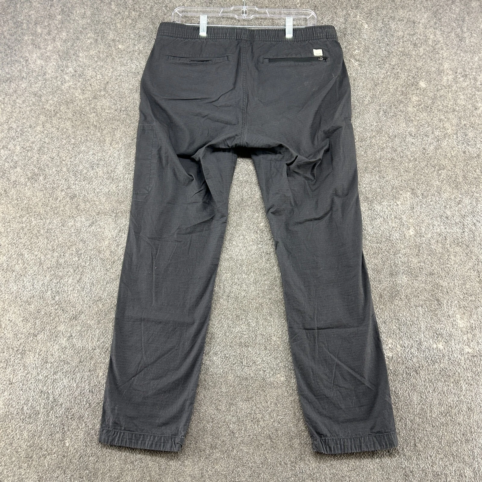 vuori jogger ripstop drawstring cargo pocket climber logo pants