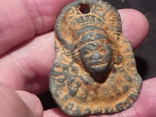 Egyptian heavy lead pendant lovely desert patina. Please read description LA153n