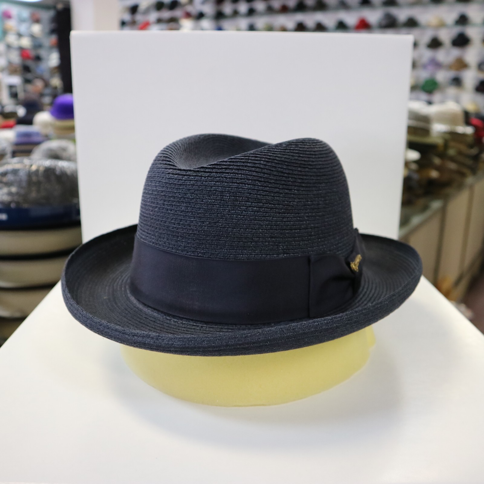 Купить BILTMORE GENUINE MILAN NAVY 