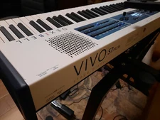Dexibell Vivo S7 Pro M Stage Piano - 88 full-size keyboard w/built-in speakers