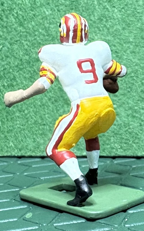 tudor electric football SONNY JURGENSEN (Washington Redskins)