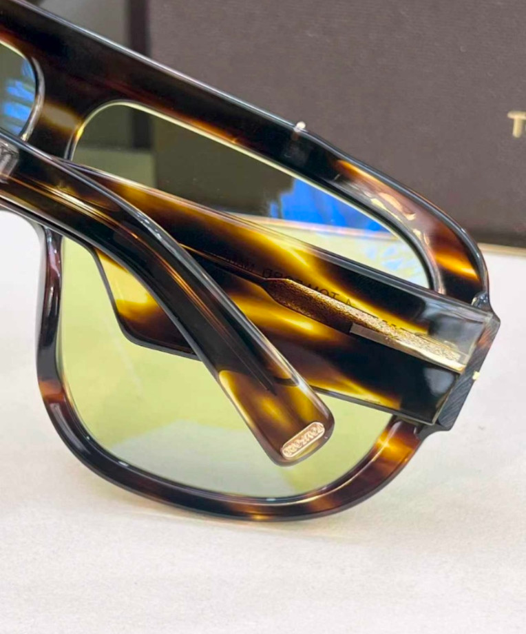Tom Ford Rellen Mask Sunglasses TF1093 Dark Havana/Yellow 71-7-120mm New image 4