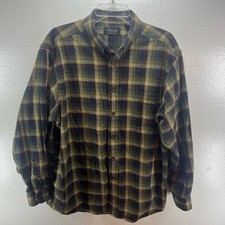 EUC Roundtree  Yorke Men's Long Sleeve Portuguese Flannel Plaid Shirt Size XL