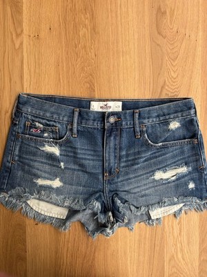 Hollister Low Rise Destroyed Shorts   Y2K / McBling/ Hotpants