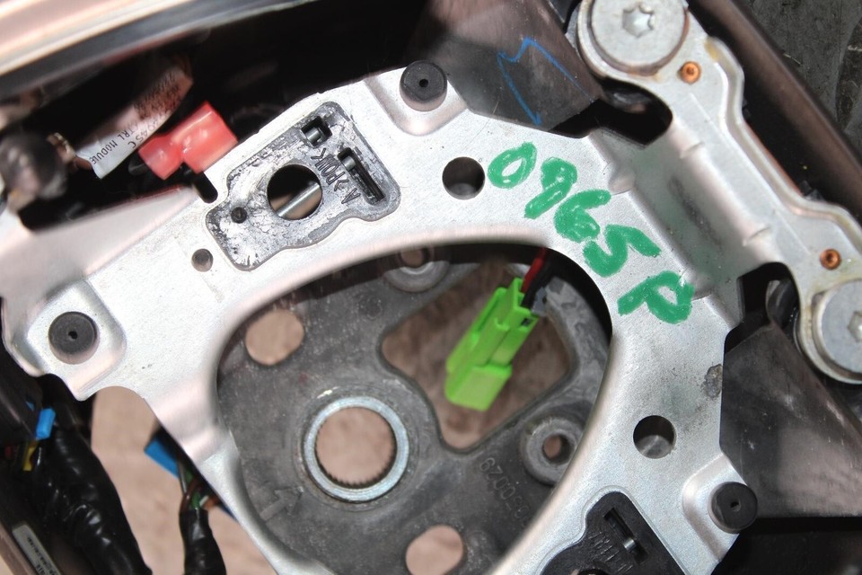 0714 Escalade *WORN* Black Leather Woodgrain Heated Steering Wheel OEM