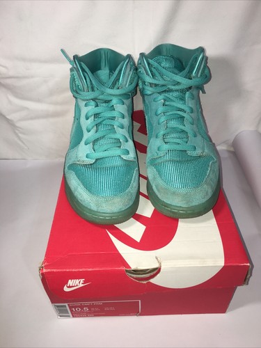 nike dunk cmft light retro