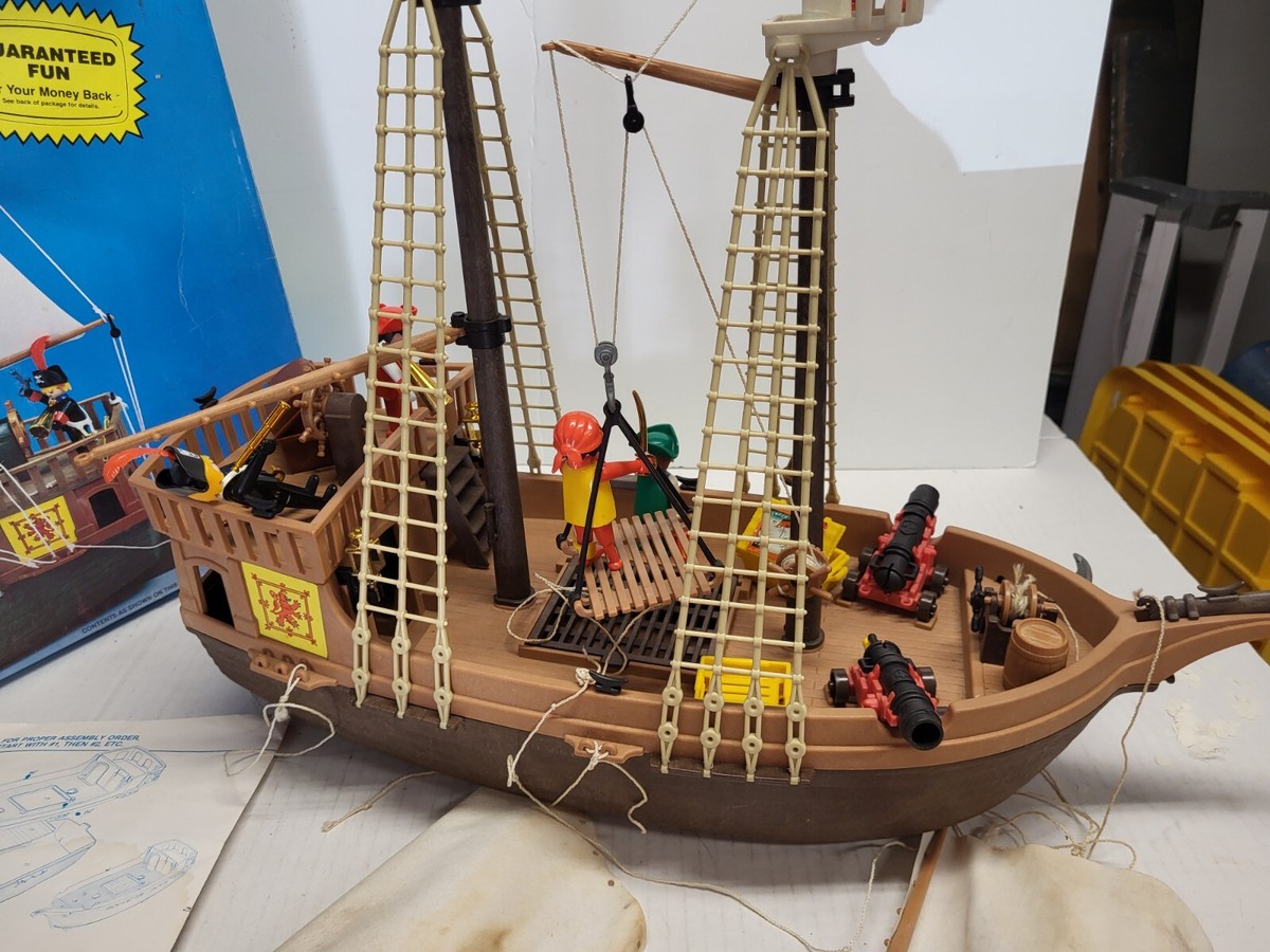 Playmobil super deluxe pirate ship set # 0104 W/Box *READ* | eBay