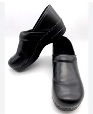 Dansko Clogs Womens EU 41/ US 10.5-11 Black 