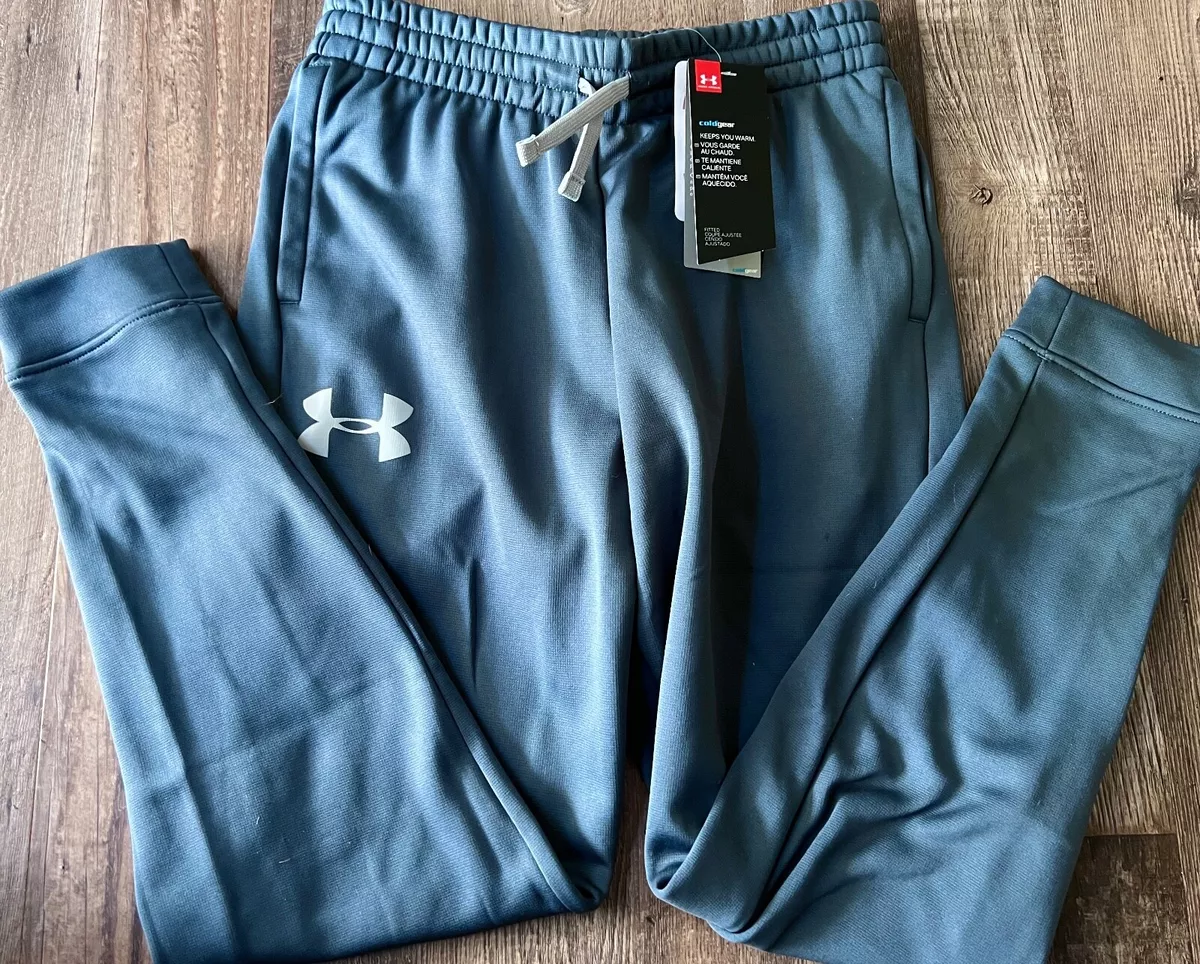 Under armour hotsell loose fit coldgear