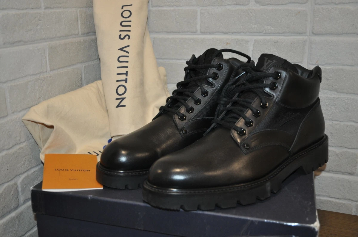 Louis Vuitton Oberkampf Ankle Boot In Noir