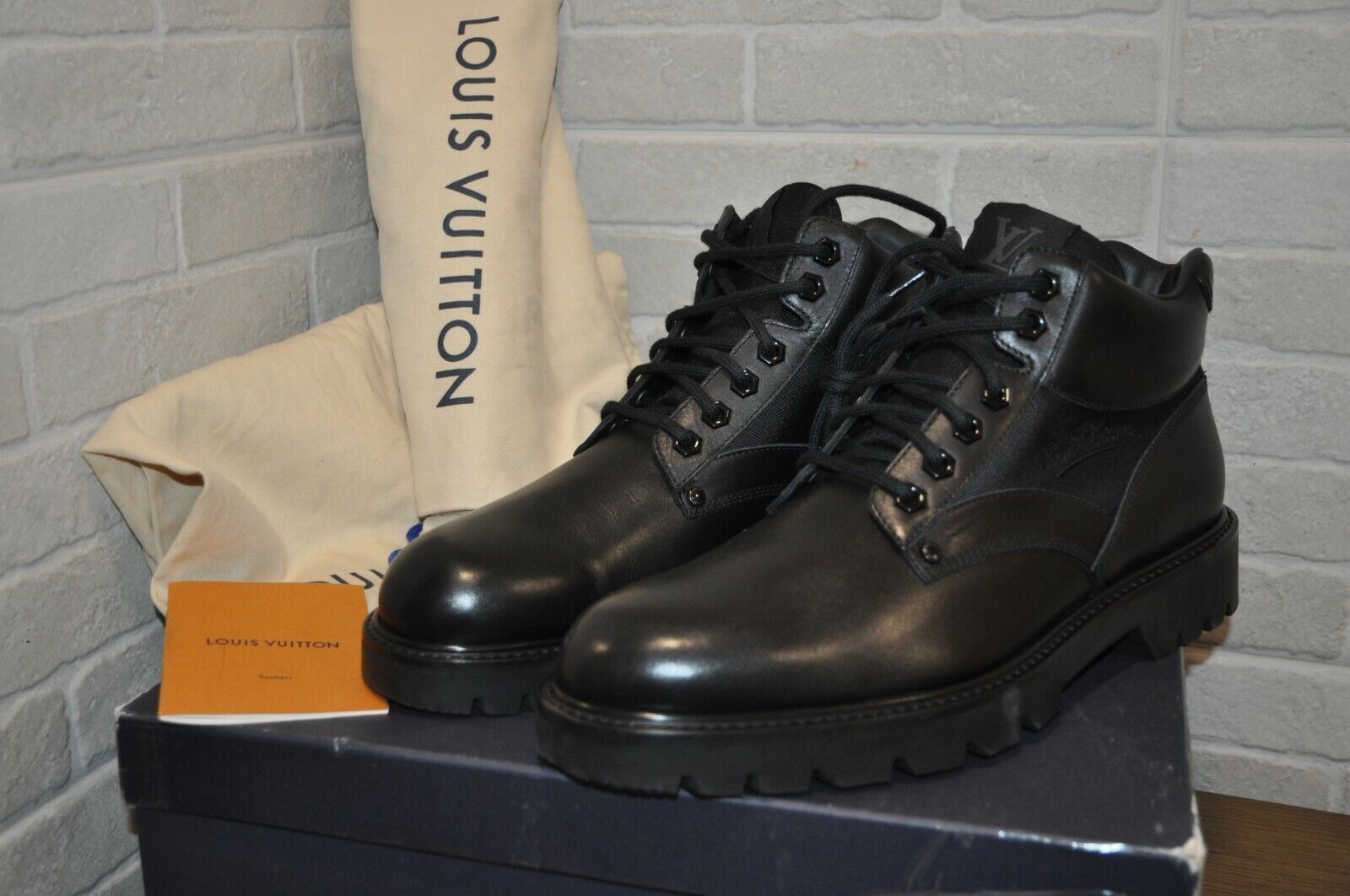 Louis Vuitton Oberkampf Ankle Boot in Black for Men