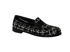 GH Bass Whitney Tweed Weejuns Penny Loafers Plaid Black And White Women s Size 6