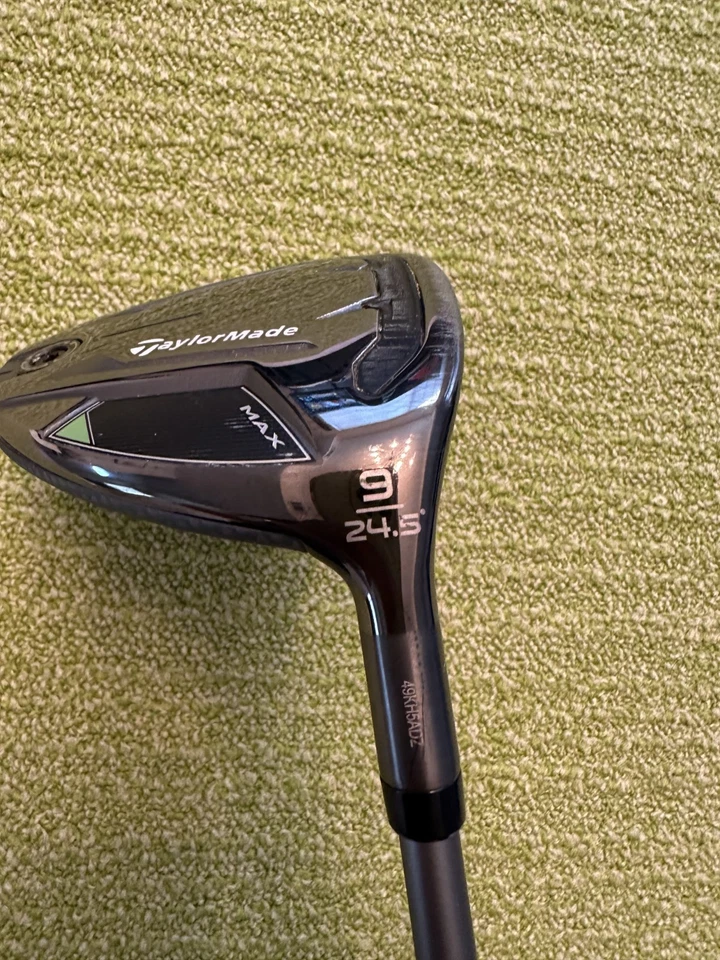 Madera TaylorMade Qi35 Max 24,5° 9 | AirSpeeder 50A Senior Foto 2 de 4