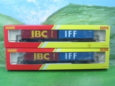 2 x Hornby R6425 2 x 30ft Containers wagon IBC IFF - boxed - mint