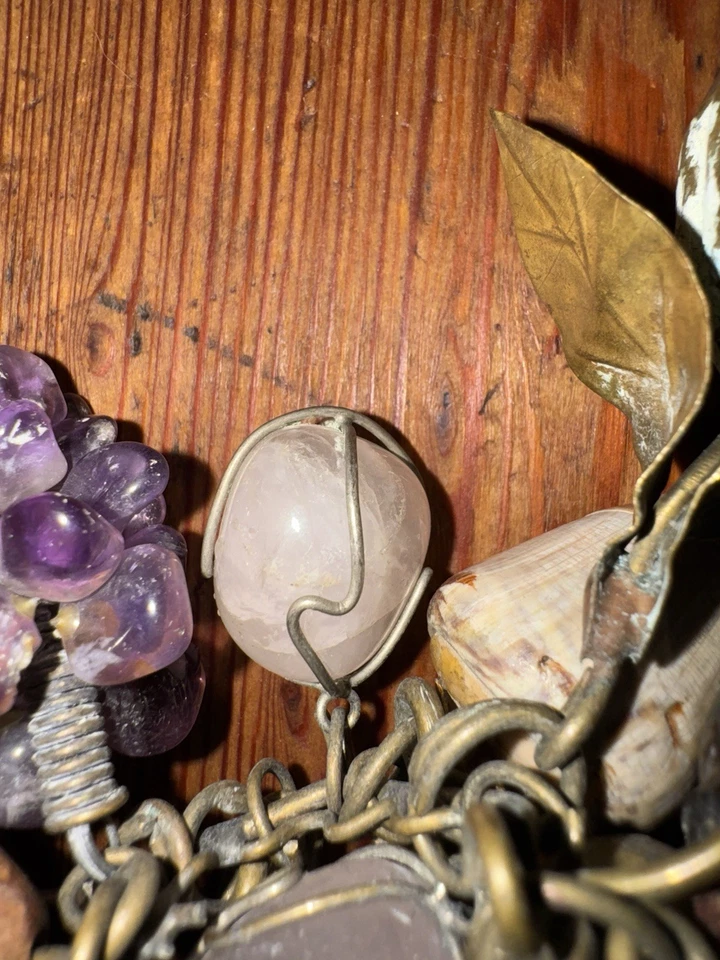 Antigua joyería esclava brasileña Penca de Balangandan 14 dijes de latón y piedra Foto 4 de 4