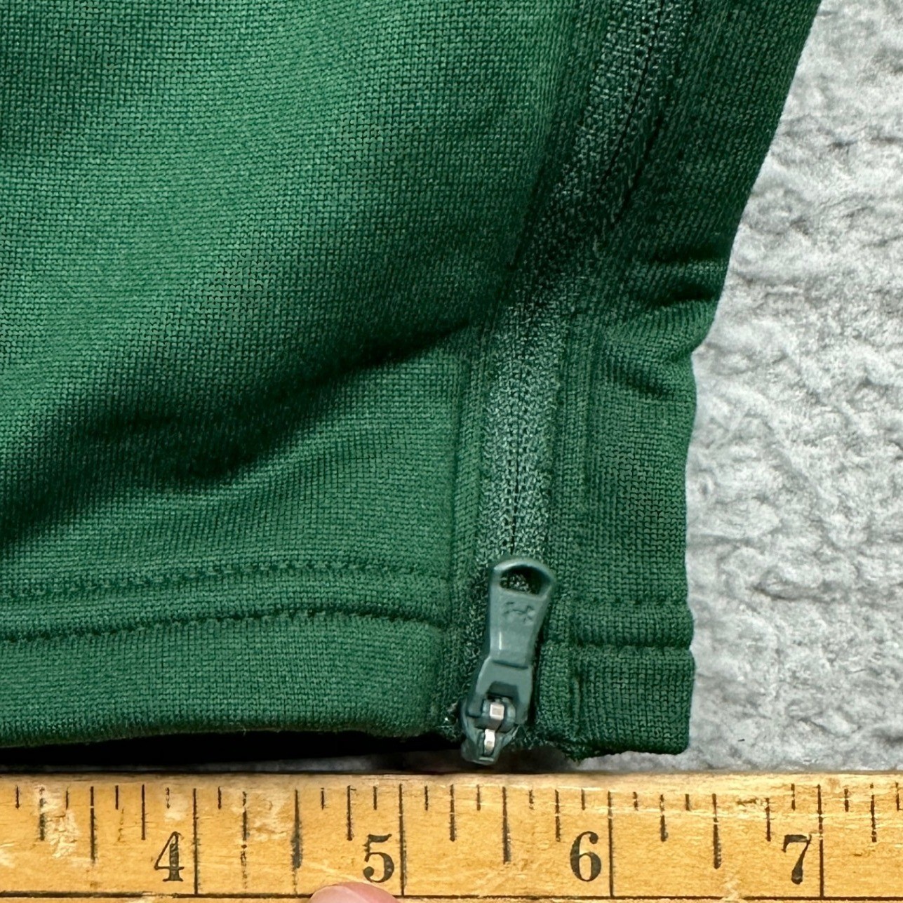 NEW Under Armour Pants Men XL Green Track Sweatpants Loose Fit Training Athletic thumbnail 8