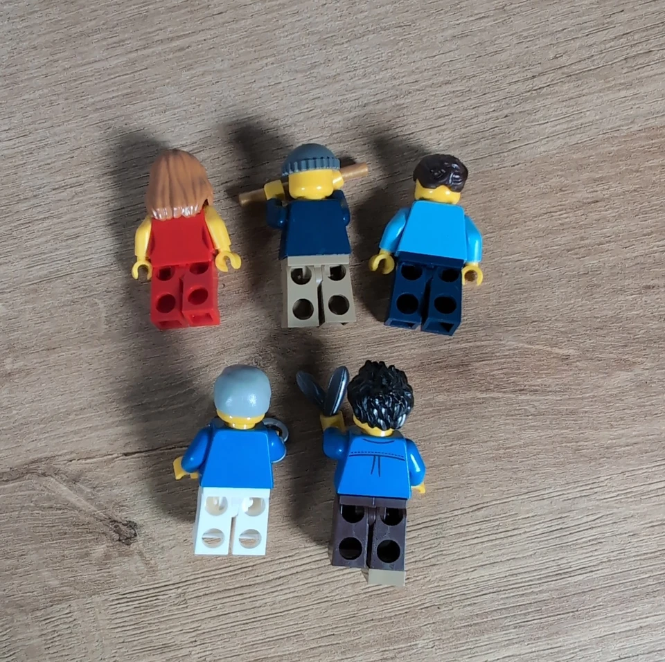 LEGO Modular Buildings 10246 Detective's Office, photo 4 of 5