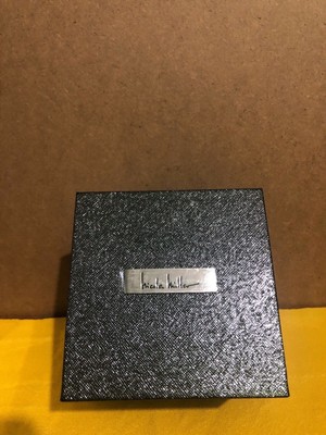 Montre Femme Nicole Miller Diamants 1/10 CCTW - Cadre Gris Nacre - Bracelet Or - Neuf Avec Boîte