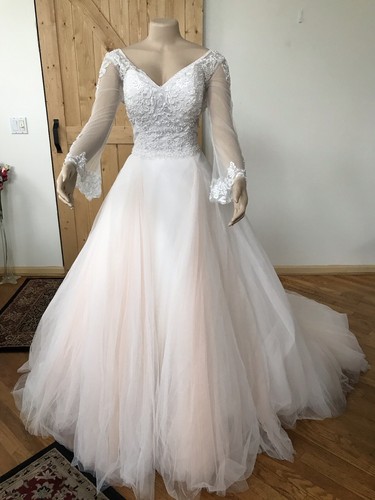 NWT Mary’s Bridal Wedding Dress Pink Size 18 Crystals beading, simply amazing! - Picture 4 of 12