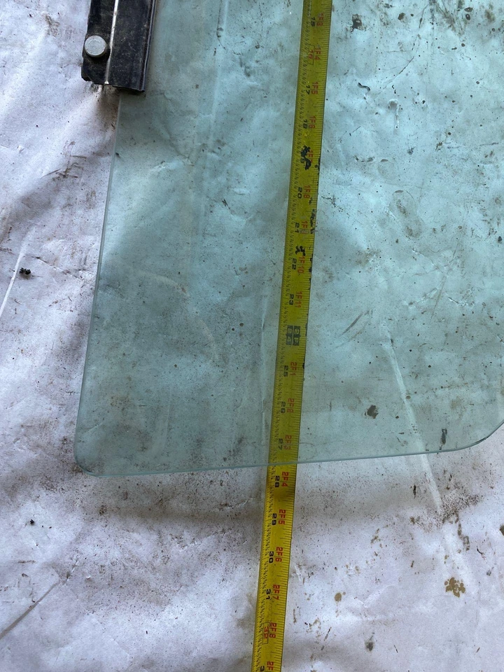 Jeep Liberty 2002-2006 vagón 4 puertas puerta delantera ventana de vidrio lado derecho del pasajero Foto 4 de 4